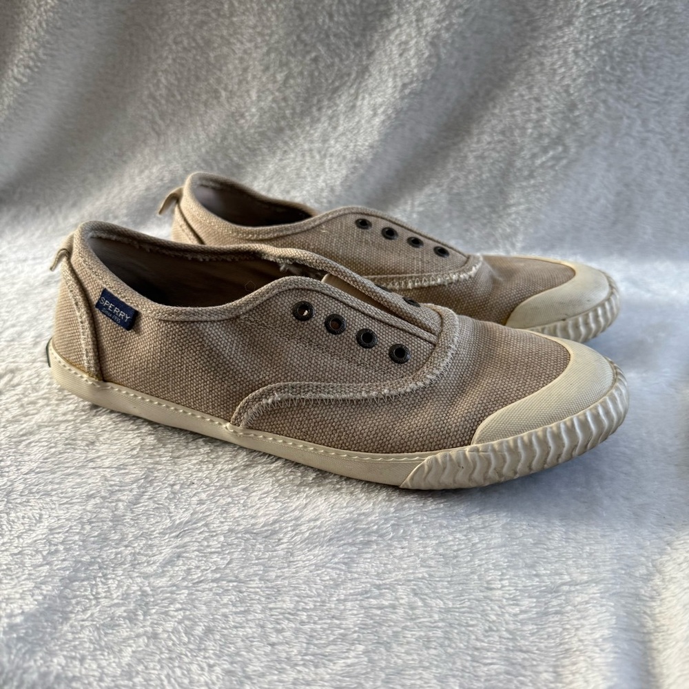 Sperry Beige Canvas Sneakers Shoes Size 8.5M Women’s Slip On